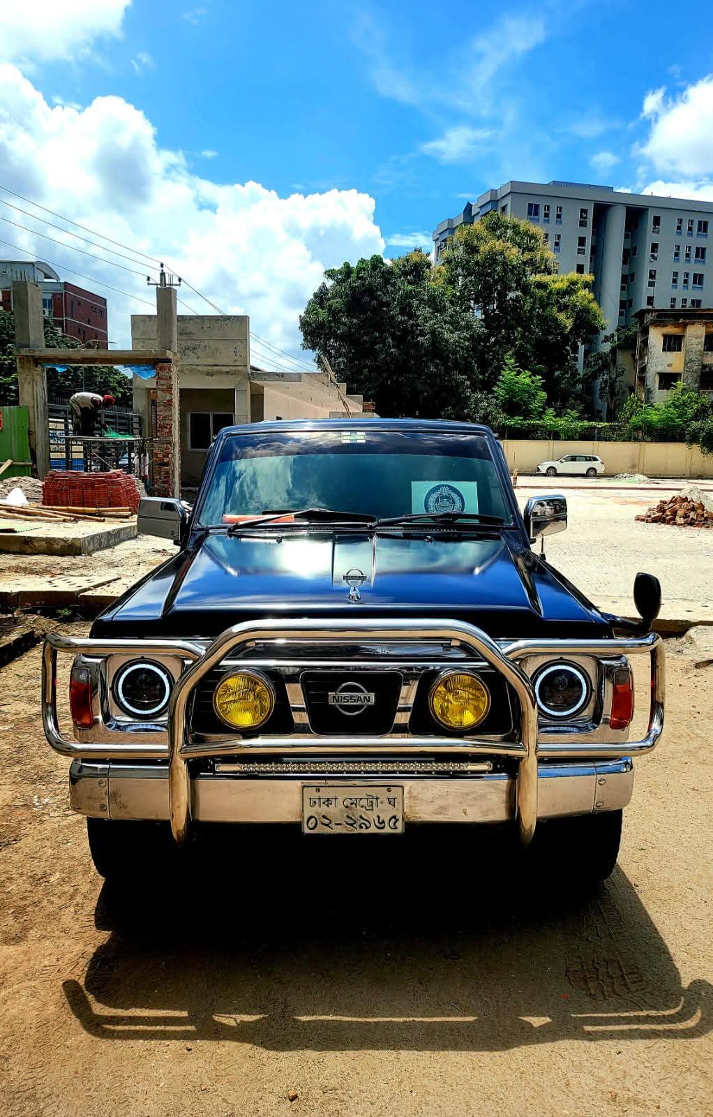 নিসান SUV